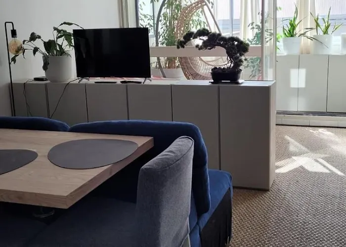 Lovely In Center - Bd Des Pyrenees - Private Parking Space 아파트 *